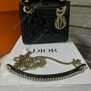 레이디디올 미니 디올 페이던트 블랙(가격내림)