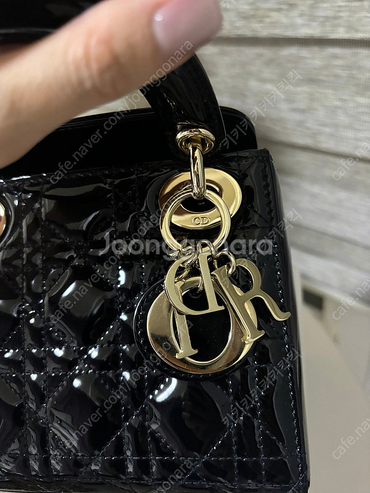 레이디디올 미니 디올 페이던트 블랙(가격내림)--3