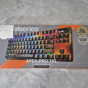 스틸시리즈 APEX Pro TKL Gen3 KR 자석축 게이밍 키보드 판매합니다.