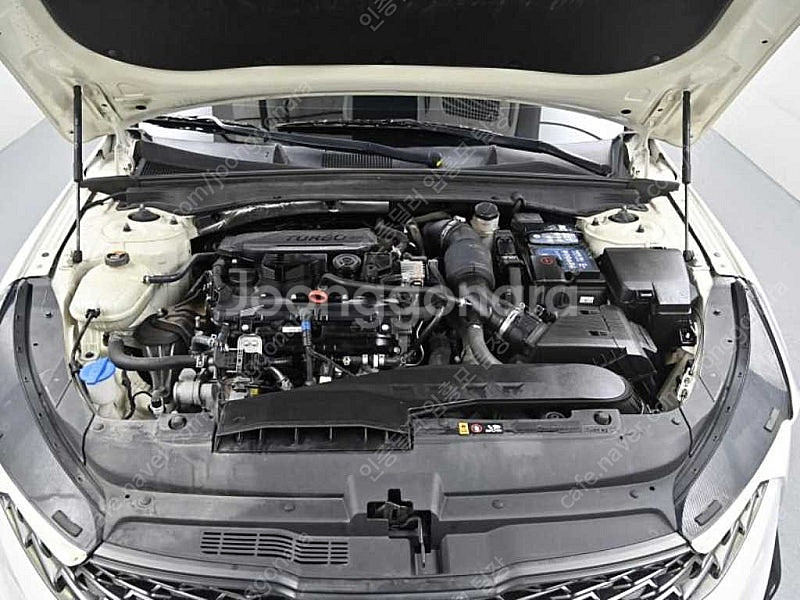 중고차 기아 K5 3세대 중고 흰색 2020년식 62,...--7