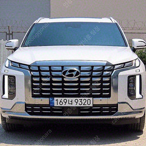 현대 팰리세이드 중고 가격 팰리세이드 중고차 흰색 2023년식 22,759km 디젤 2.2 4WD 캘리그라피 중고자동차