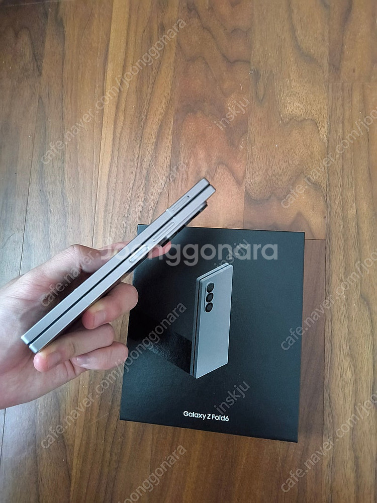 자급제 삼성 Z폴드6 512GB S급 (삼케플 양도가능...--3