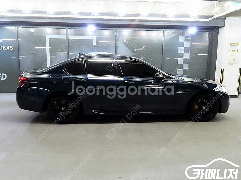 중고차 5시리즈 (F10) 530d xDrive M스포...--3