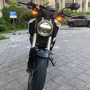 혼다 CB125R 판매합니다.