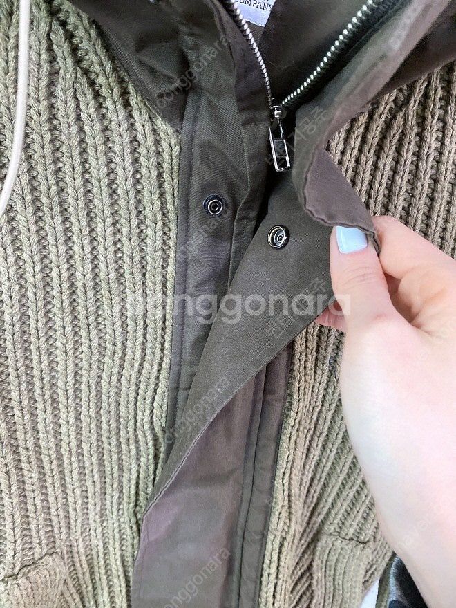 (남성95)CP컴퍼니모미니꽈배기니트후드집업자켓--2