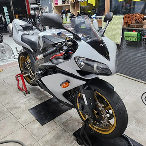 YZF R1 08년 깔끔튜닝