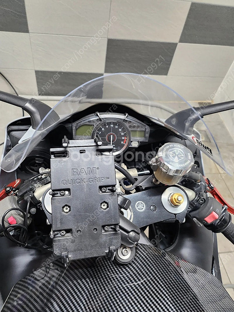 YZF R1 08년 깔끔튜닝--6