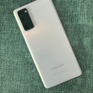갤럭시S20FE 128기가 핑크 외관S등급 상태좋은폰 10만원 판매해요