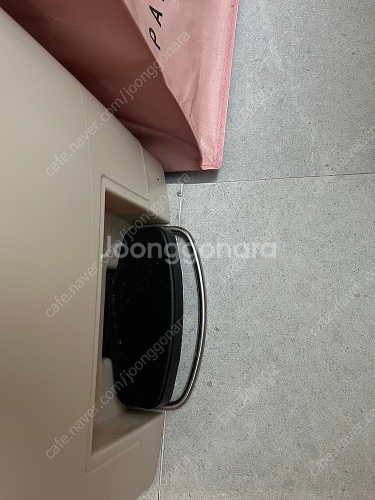 러버메이드 슬림 페달 휴지통 30L--4