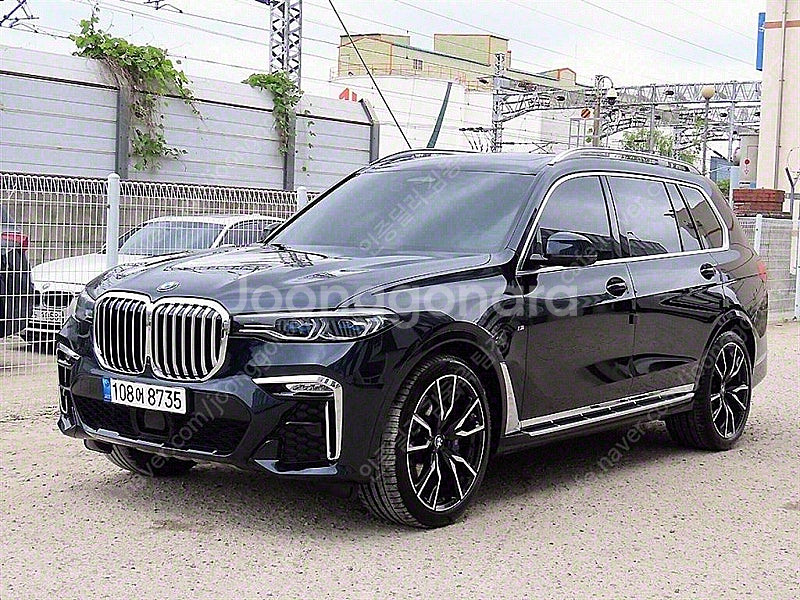 28,871 km BMW X7 중고 xDrive 40i...--7
