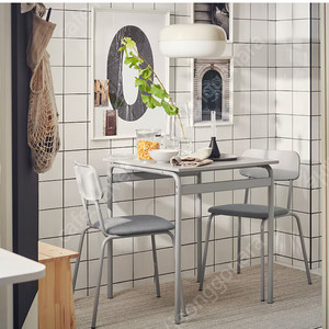 이케아 그로살라 테이블