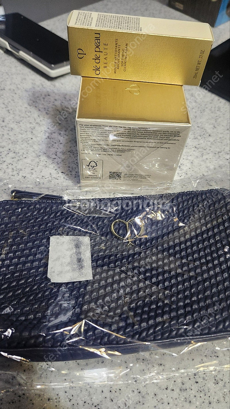 끌레드뽀 보떼 라 크렘므 30ml 미개봉 새상품 + 크...--0