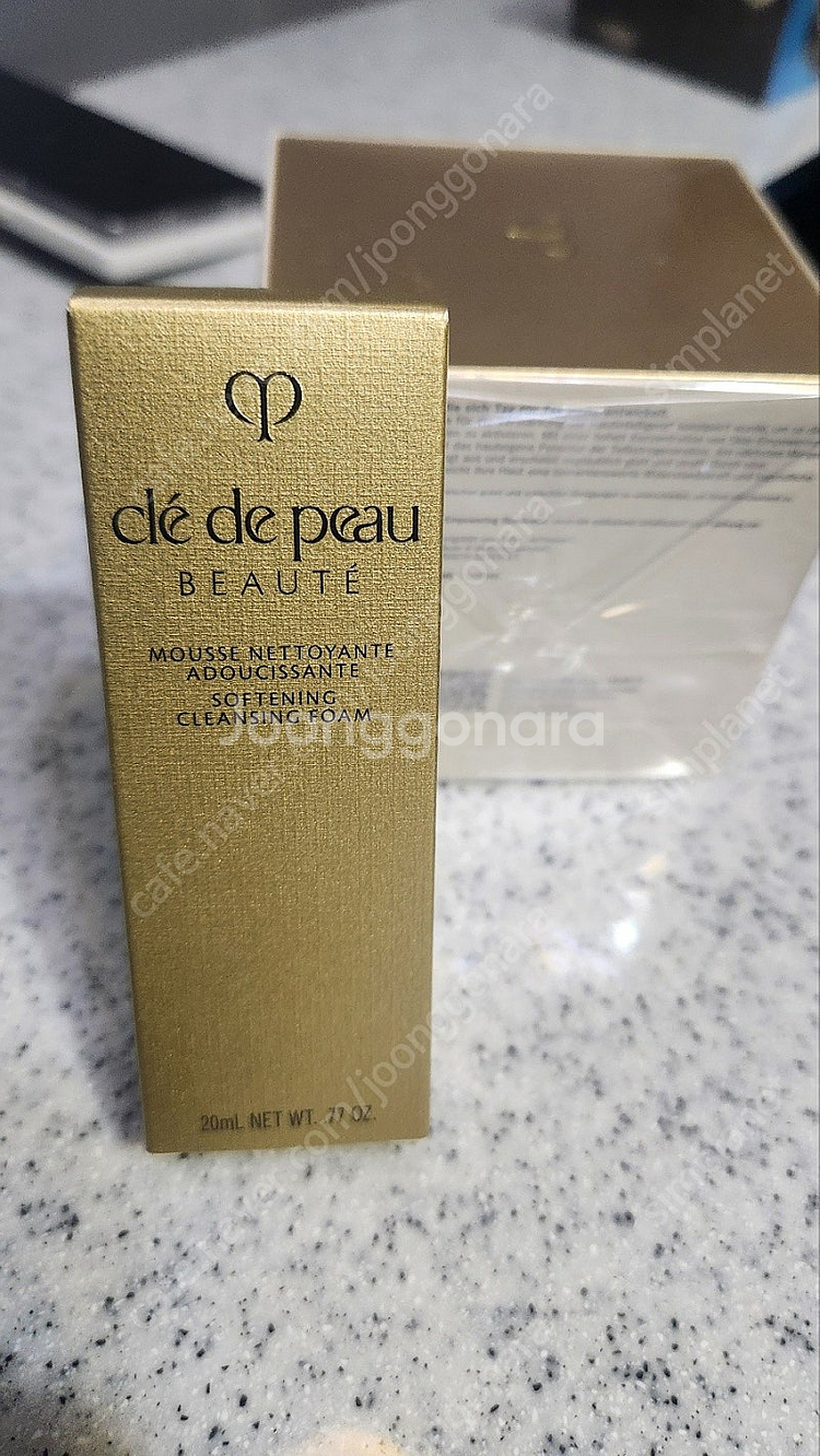 끌레드뽀 보떼 라 크렘므 30ml 미개봉 새상품 + 크...--3