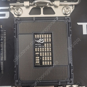 ASUS Rog Strix Z790-A Gaming Wifi II 팝니다(택포)+소켓가이드