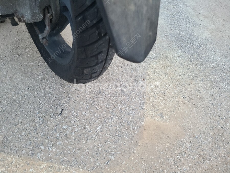 17년식 pcx 키로수 많은거 판매 합니다--4