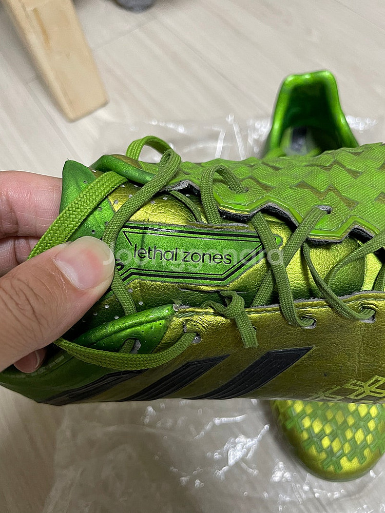 아디다스 프레데터 리셀존 HG 255--4