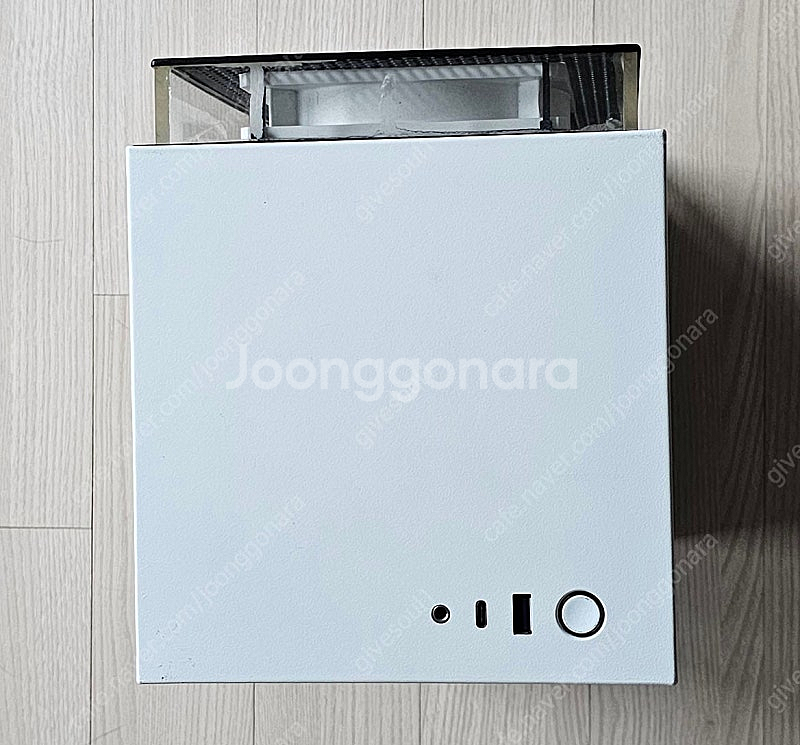 NZXT H1 V1 PC 케이스 판매합니다.--5