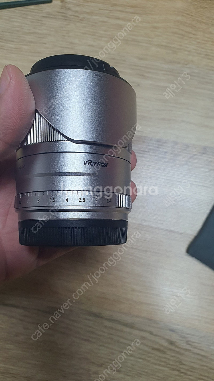 빌트록스 33mm 1.4 (캐논 ef-m )팝니다. 거...--2
