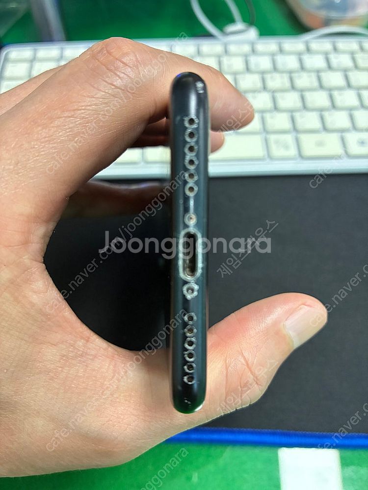 아이폰 7 32gb 팝니다--2