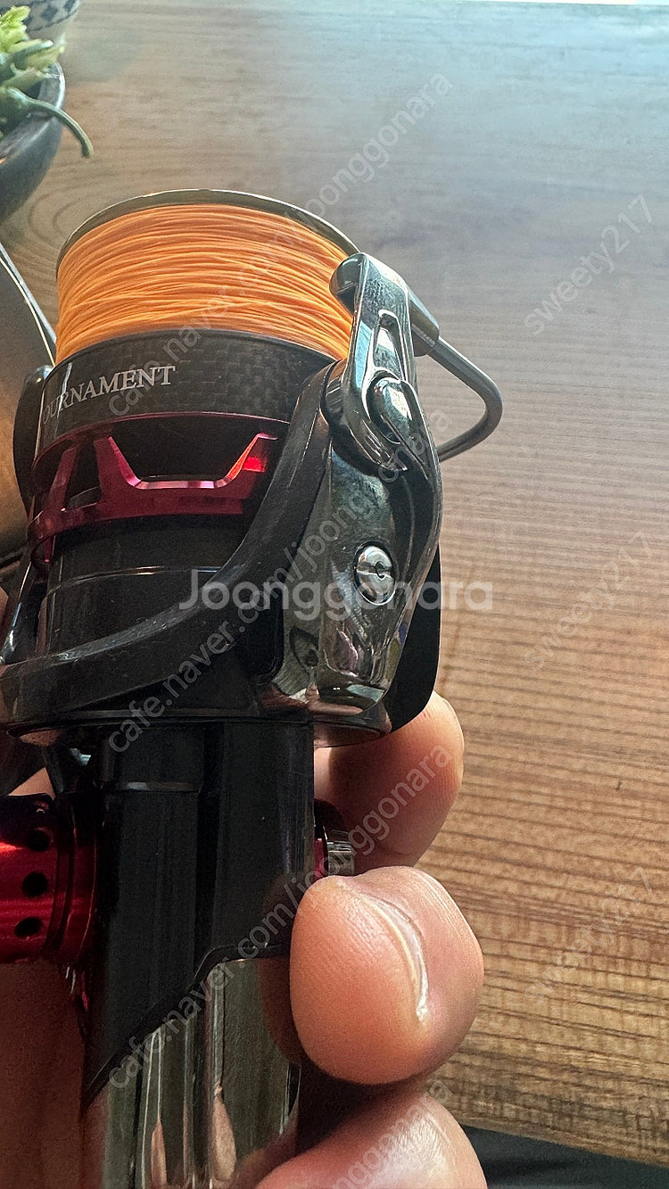 다이와 15토너먼트 경기릴 정품 판매 합니다--4