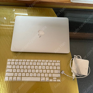 맥북프로 A1502 팝니다 11만원(2.4Ghz/8GB/256G)