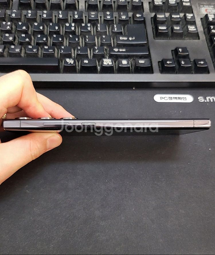갤럭시S23울트라 블랙 256GB 무잔상 상태좋은 중고...--5