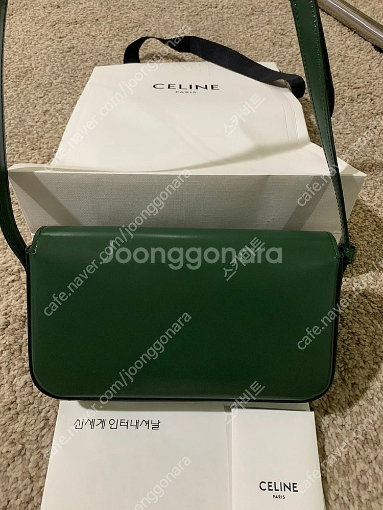 셀린느 트리오페 샤이니 카프스킨 숄더백 포레스트 그린 ...--3