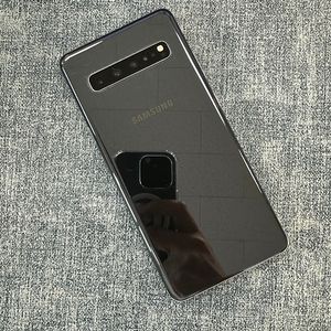 갤럭시S10 5G 256기가 블랙색상 액정파손 기능정상 게임용 서브용폰 6만원 판매해요