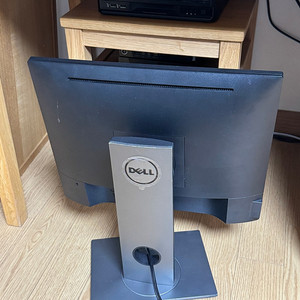 델 DELL P1917S 5:4 19인치 모니터 4만원에 판매 합니다.