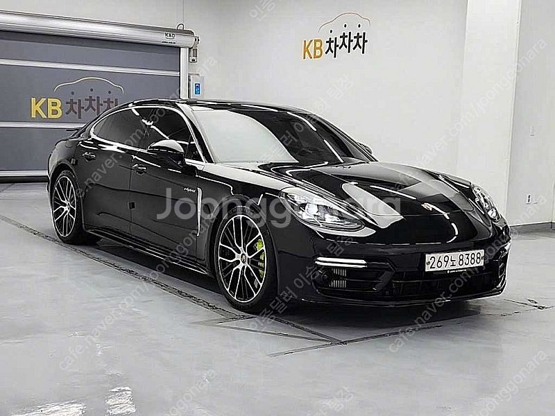 36,461 km 2021년형 포르쉐 파나메라 중고 포...--9