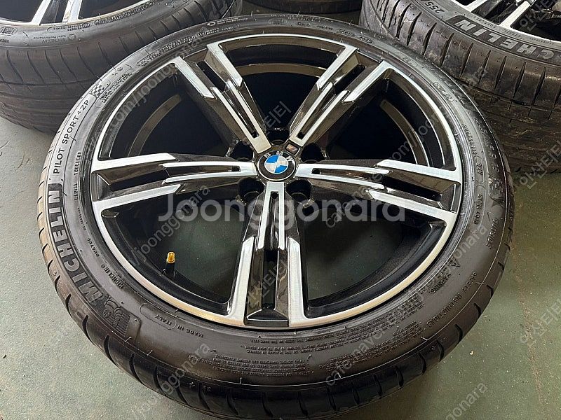 [판매] BMW 3, 4시리즈 848m 18인치휠타이어...--0