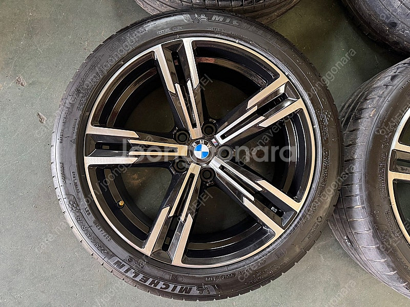 [판매] BMW 3, 4시리즈 848m 18인치휠타이어...--3