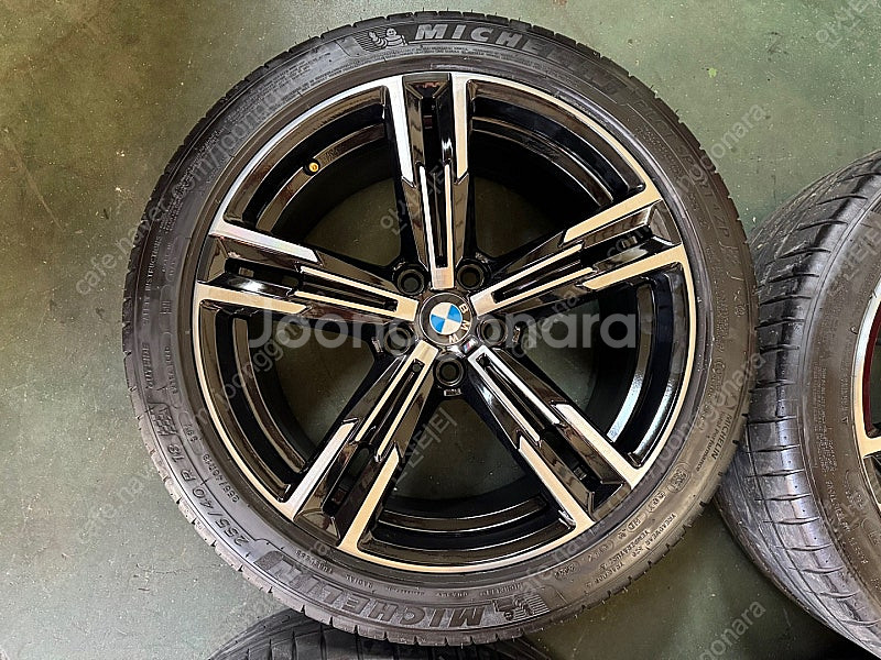 [판매] BMW 3, 4시리즈 848m 18인치휠타이어...--4