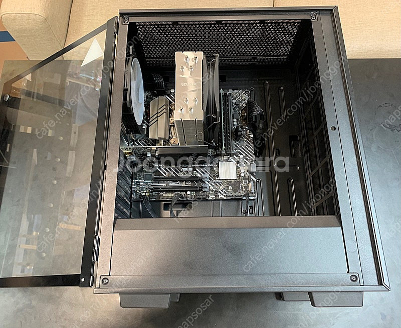 데스크탑 본체 2대 판매합니다 (I5-12500 , 1...--3