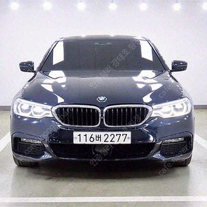 BMW 5시리즈 중고 BMW 520D 중고 5시리즈 중고차 할부 2020년식 520d xDrive M 스포츠 플러스 중고차 할부조건