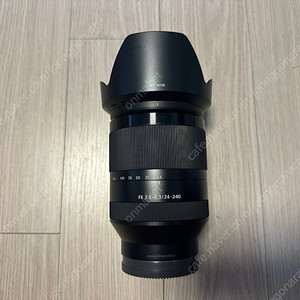 소니 정품 FE 24-240 OSS 렌즈 , E 35.8 카페렌즈 판매합니다.