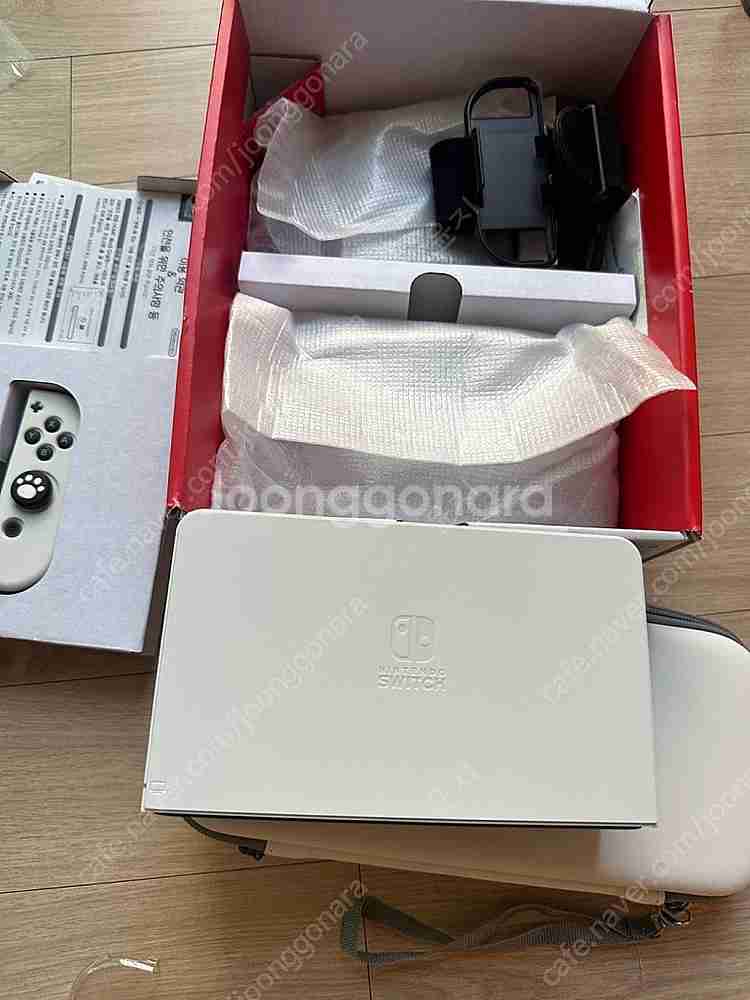 닌텐도 스위치 OLED 화이트 (+동물의 숲, 링피트,...--6