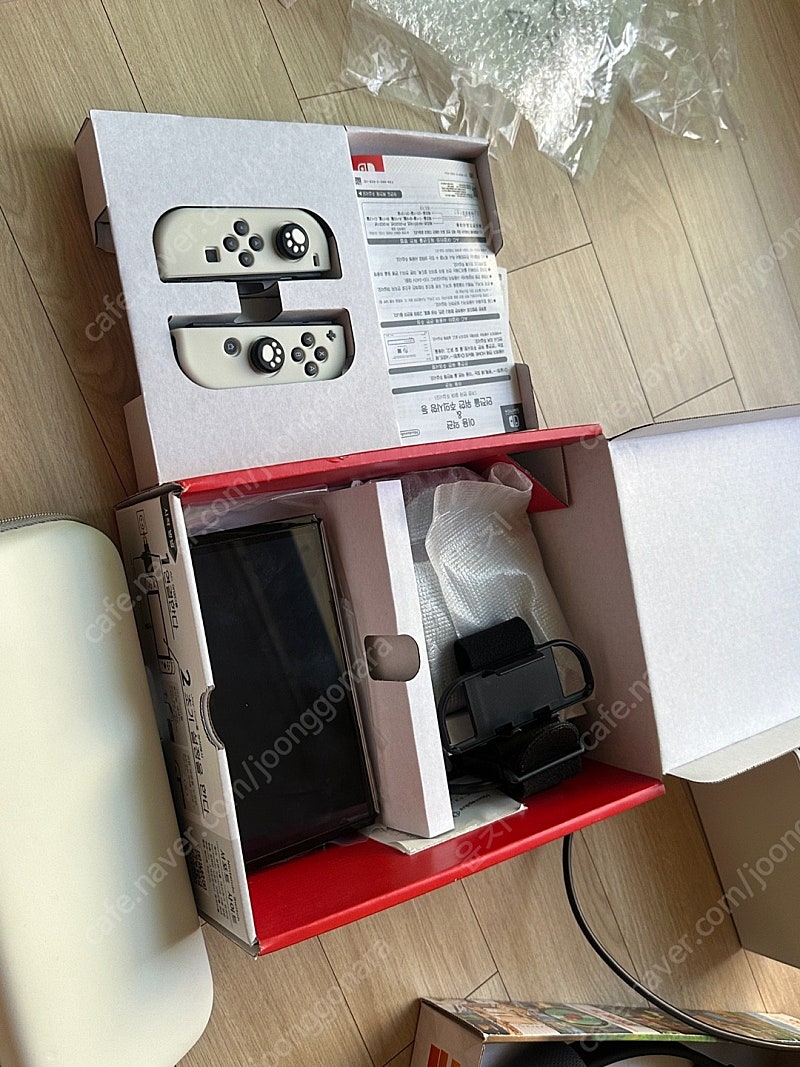 닌텐도 스위치 OLED 화이트 (+동물의 숲, 링피트,...--7