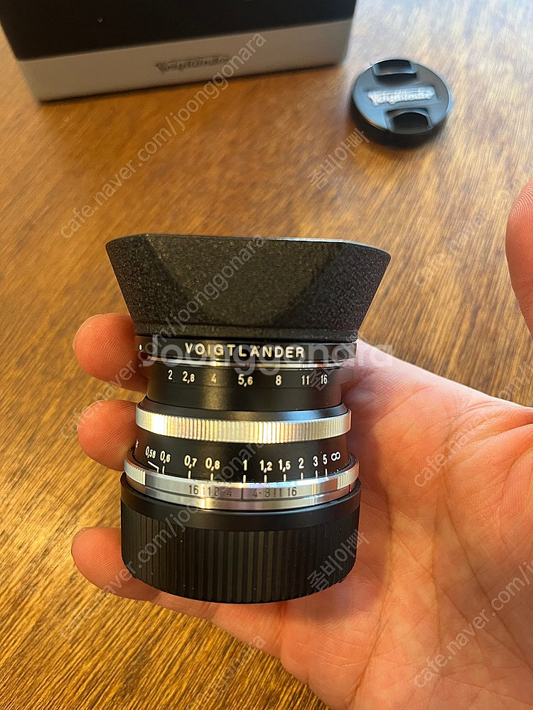 보이그랜더 울트론 35mm 라이카 마운트 입니다--0