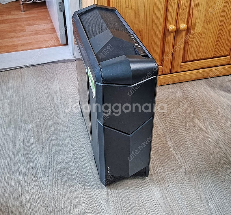 ~ 제온 E3 1231 v3(i7 4790 동급) 본체...--0