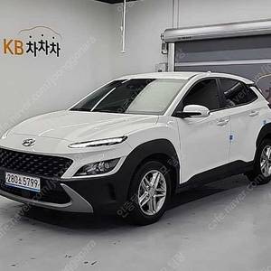 현대 코나 중고 더 뉴 코나 중고자동 흰색 2022년식 가솔린 1.6 터보 2WD 스마트 중고차카페