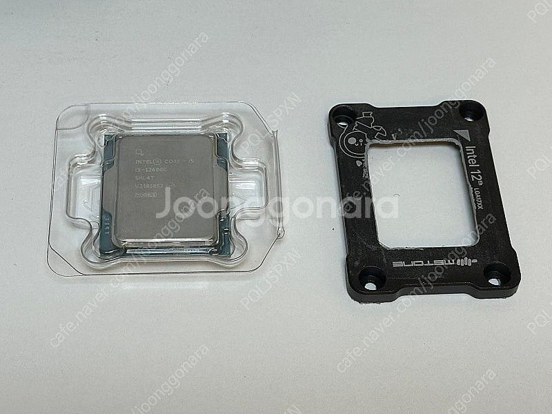 인텔정품 12600K 판매합니다. 소켓가이드포함 (무상...--0