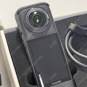 인스타 360 x4 어드벤처 번들 팝니다