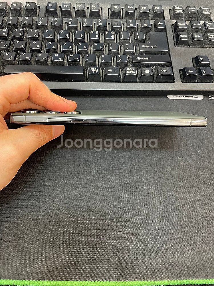 갤럭시S23울트라 그린 256GB 무잔상 상태좋은 중고...--4