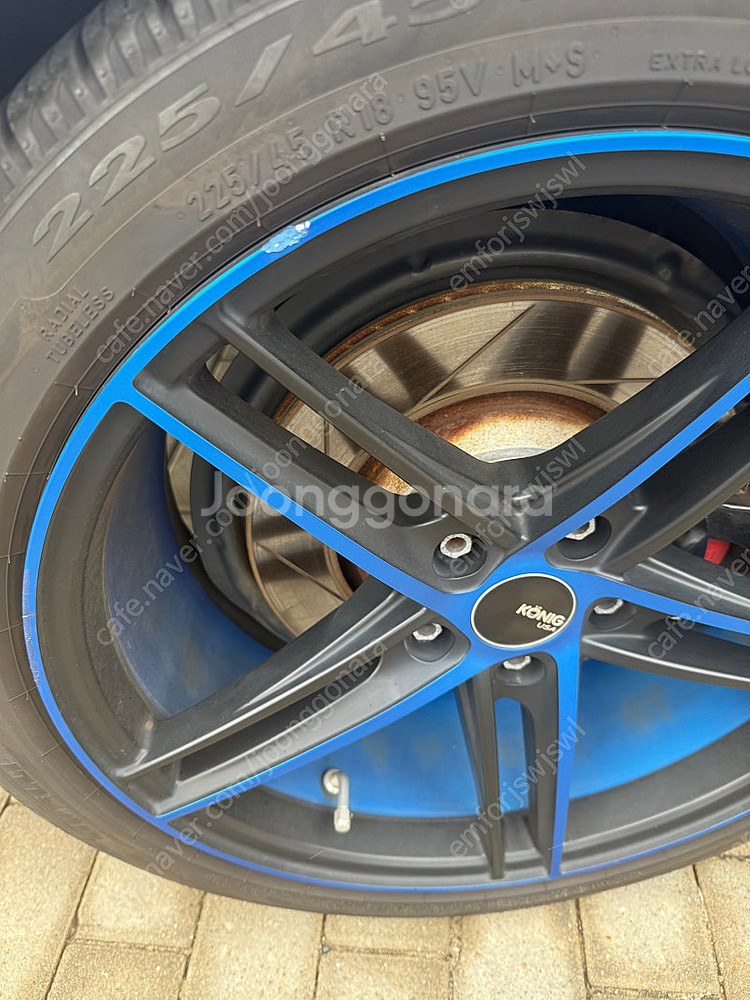 코닉 휴볼트 f1 18인치 휠 팡매합니다--2