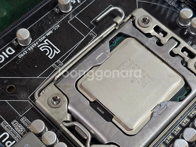 인텔 제온 x5675+ASUS P6X58-E PRO 8...--1
