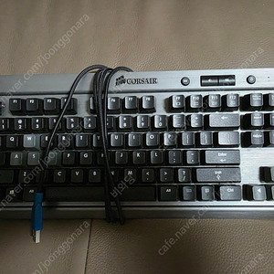 커세어 K65 기계식 키보드 적축