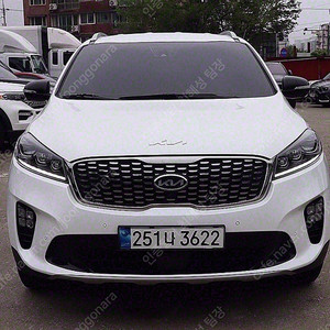 쏘렌토 중고차 더 뉴 쏘렌토 중고차 기아중고차 흰색 2018년식 디젤 2.2 2WD 노블레스 스페셜 수원중고차