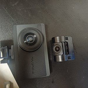 파인뷰x3300 블랙박스 2채널(8만원)