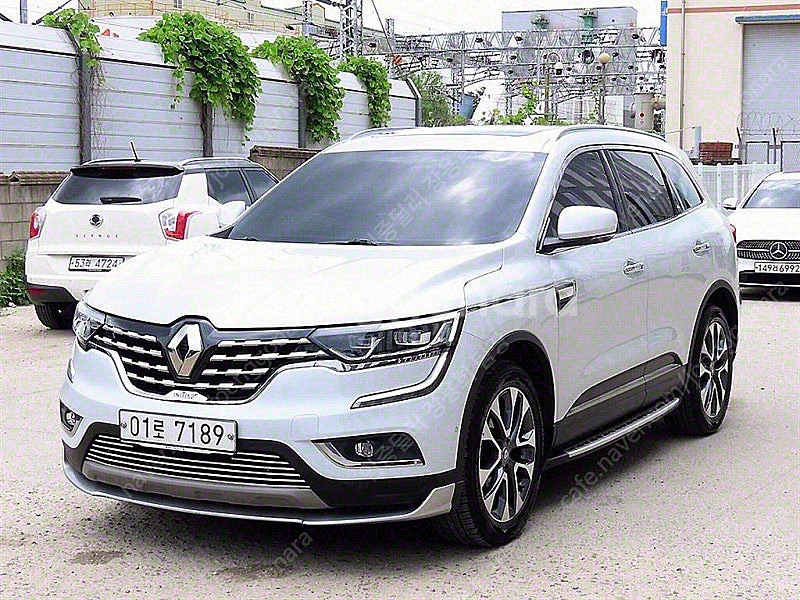 QM6 중고차 견적 QM6 중고 흰색 2019년식 가솔...--3